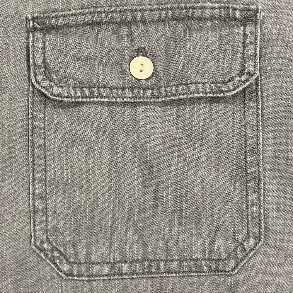 American Eagle Gray Denim Men's button down Shirt - Picture 5 of 8